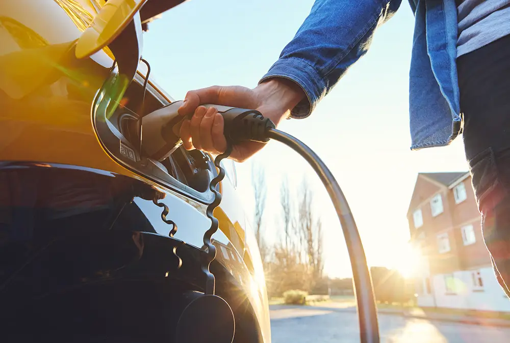 EV Chargers in Kent Townhomes and HOAs: Shared Panels, Assigned Parking, and Board Approval